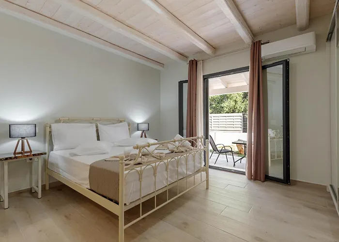 Themida - 3 Bedroom Villa Karousádes